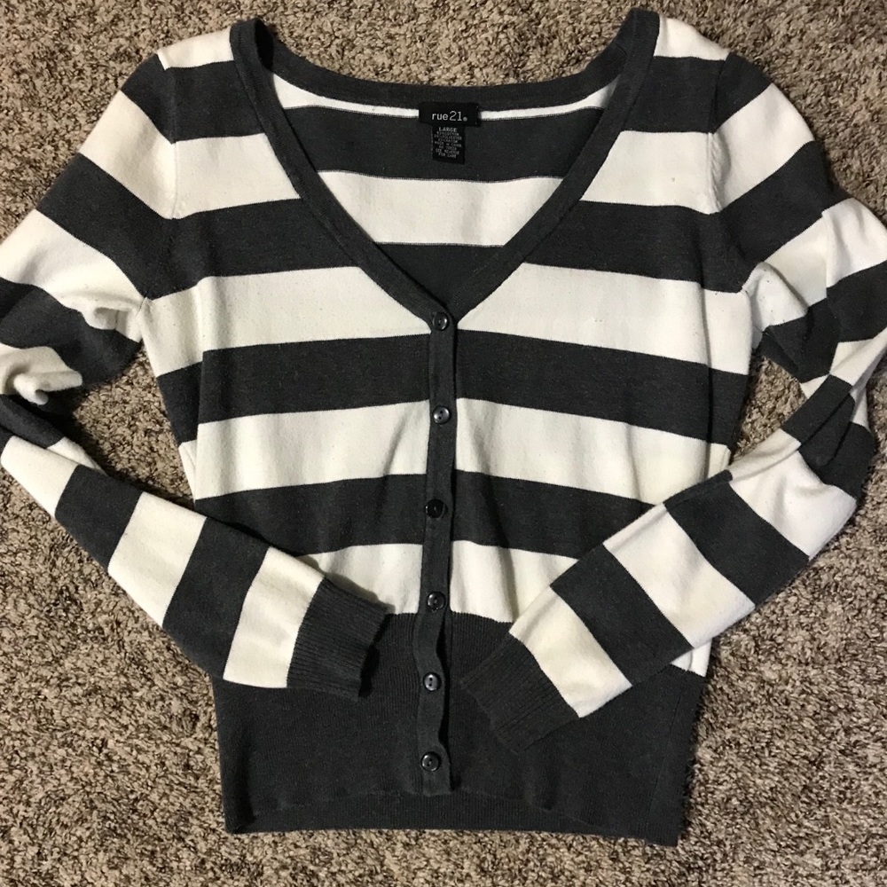 Rue 21 dark grey and white cardigan